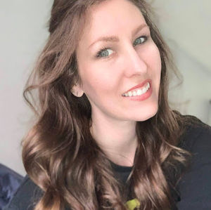 Meet your Posher, Suzanna